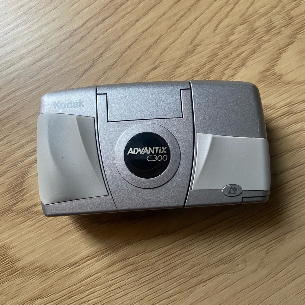 Kodak Advantix C300 Silver and Light Gray Compact Camera (Untested)